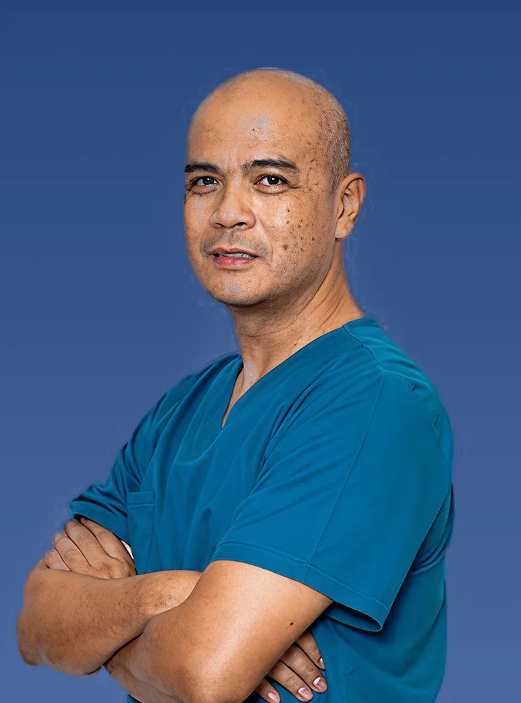 Dr. Christopher Cura